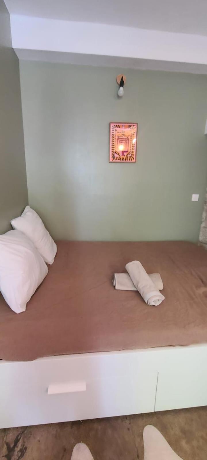 Studio Au Coeur Historique De Montpellier, 2 Personnes Et Wifi Exterior foto
